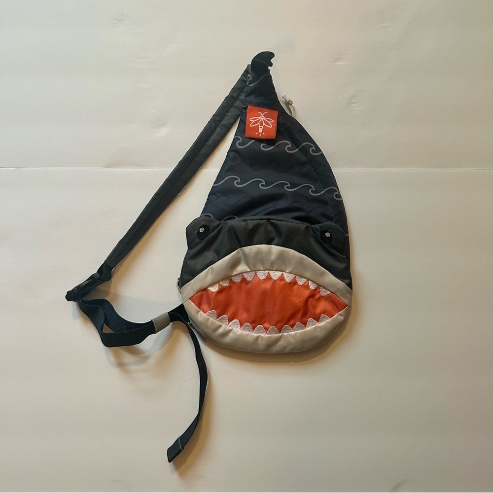Firefly! Outdoor Gear Finn the Shark Kids Small Sling Backpack
